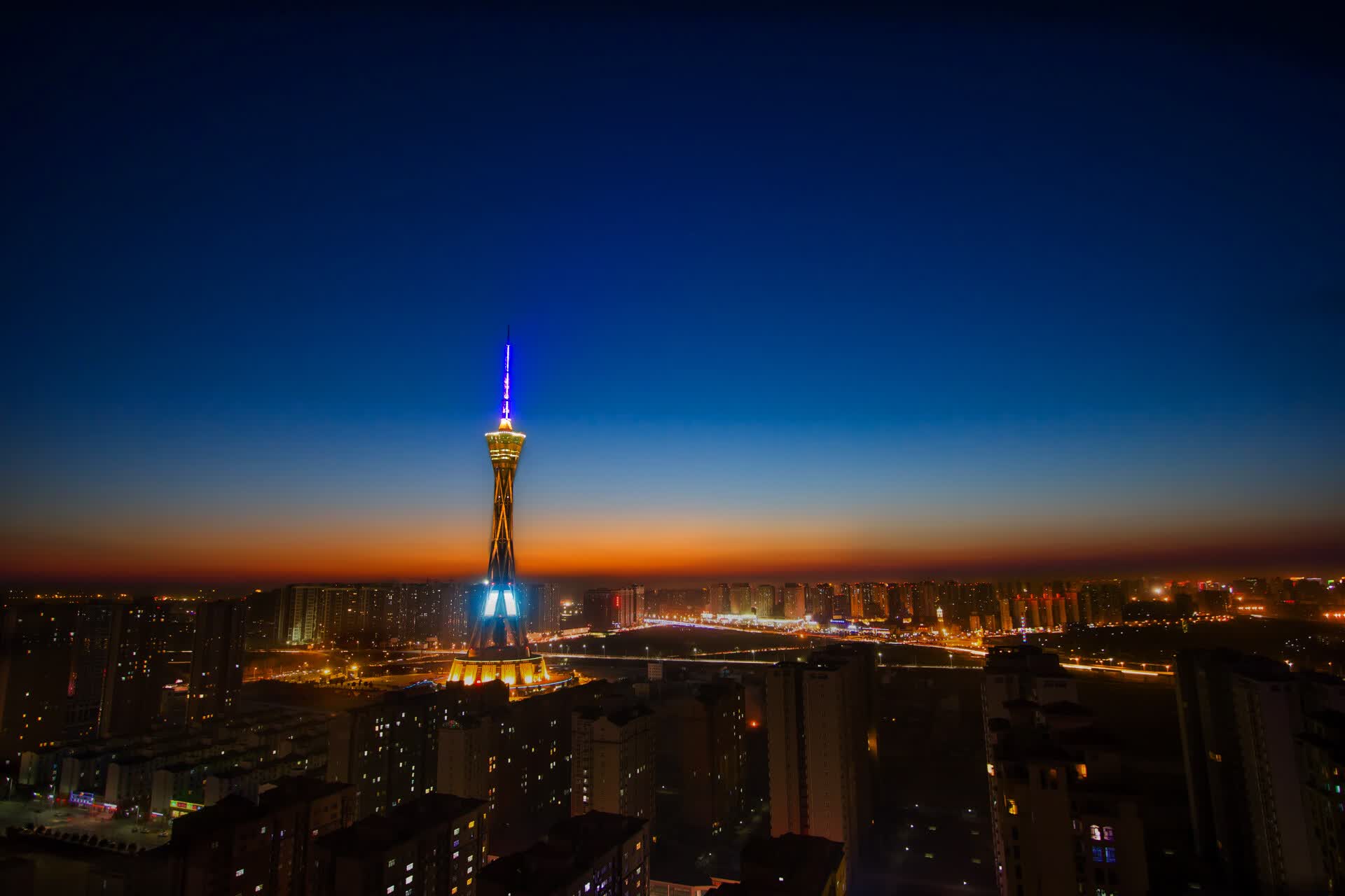 2026 世界杯小组赛周边自驾攻略：洛杉矶到旧金山最美看球路线。